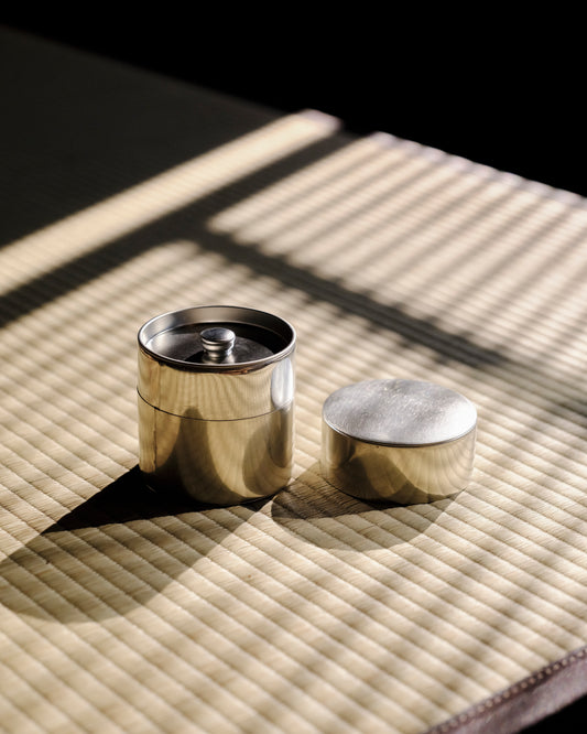 Tea canister